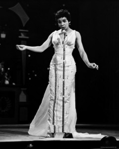 shirley bassey